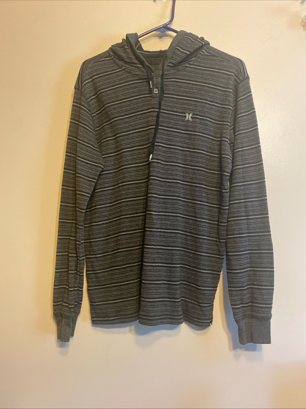 Hurley Men’s Hoodie Light Weight Striped Size Small Dark Wash Grey